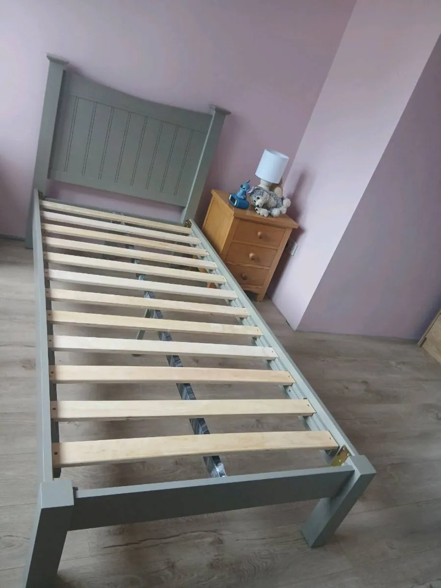 Single bed and matress *NEW* - Image 1