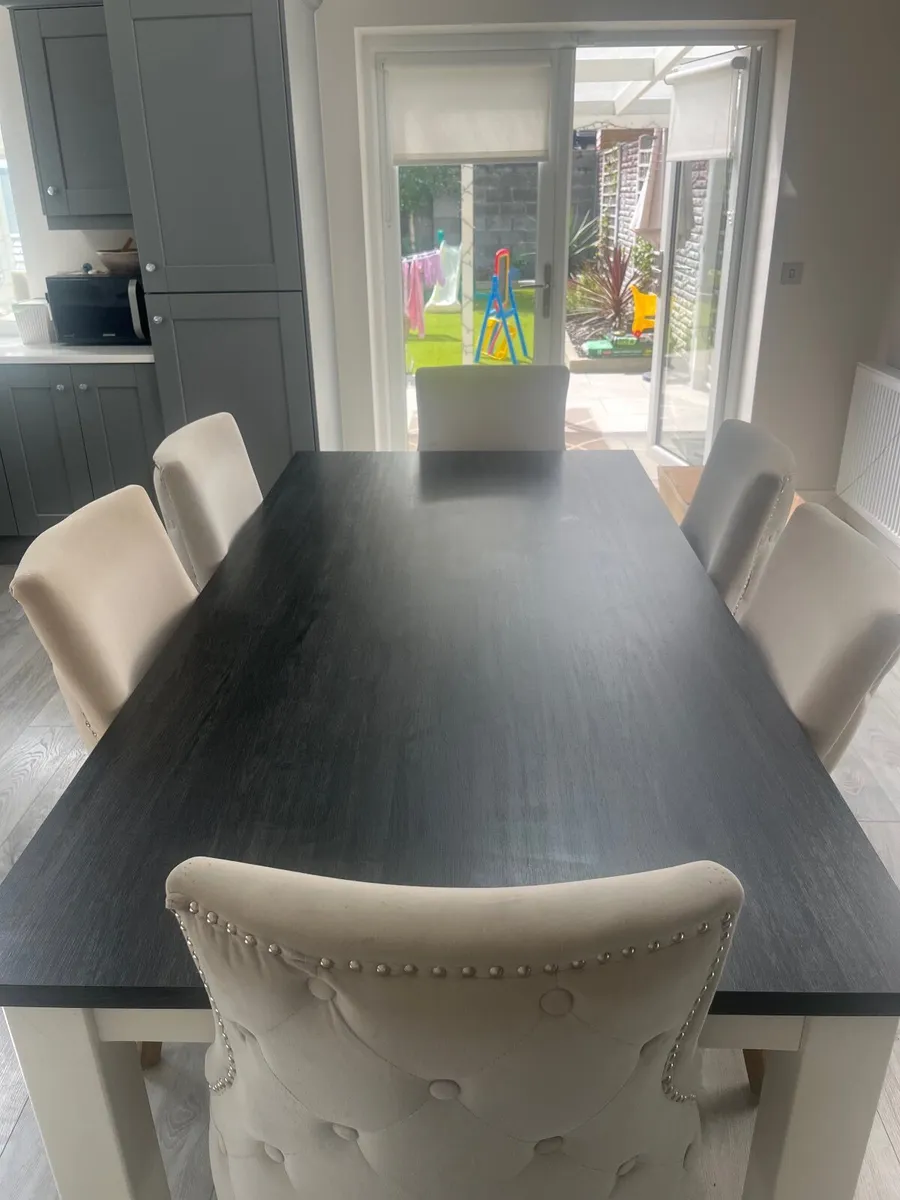 Dining Table/Kitchen Table - Image 1