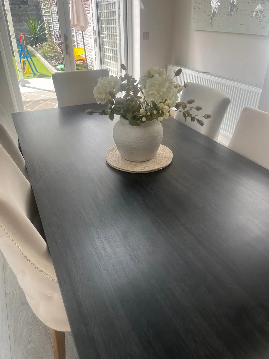 Dining Table/Kitchen Table - Image 3