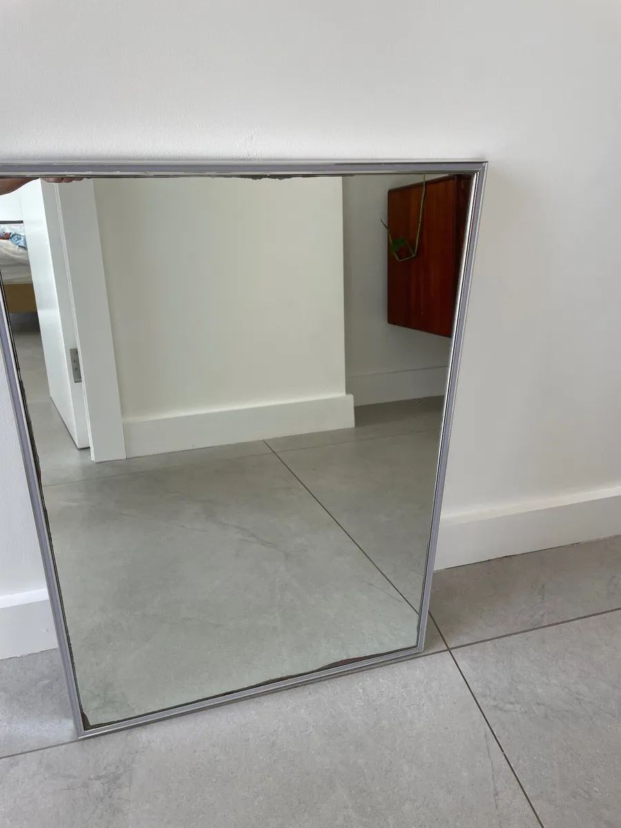 Bathroom mirror 50X70cms - Image 2