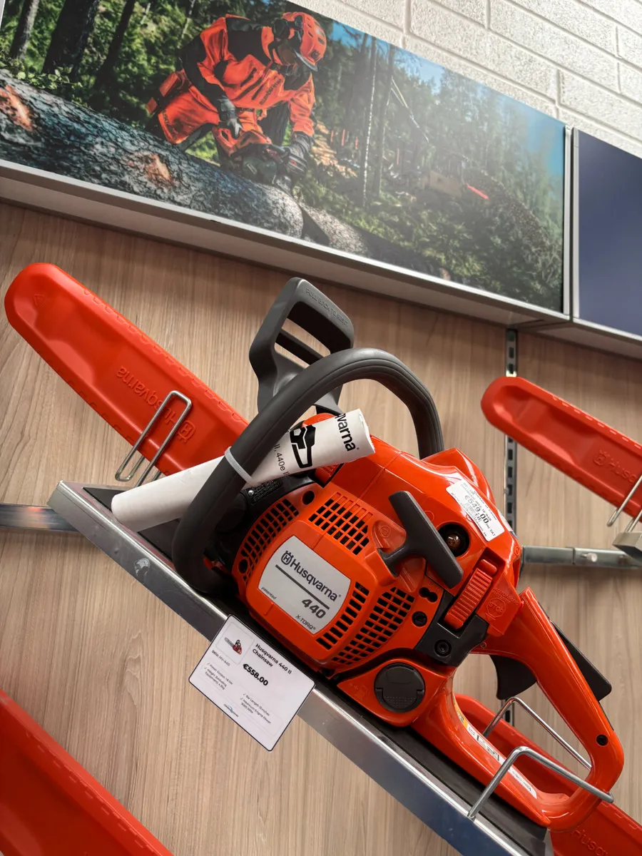 Husqvarna 440 II Chainsaw - Image 3