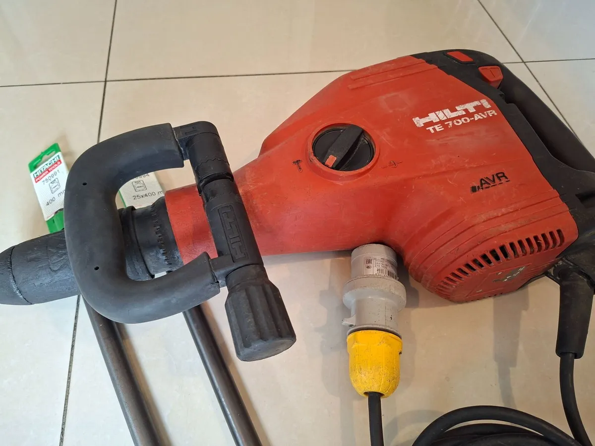 Hilti TE 700-AVR Sds Max Breaker 110v - Image 1
