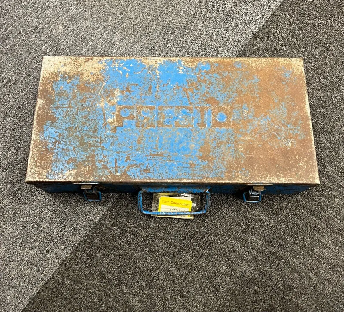 Presto Minor 2000 Ratcheting Pipe Threader Set - Image 1