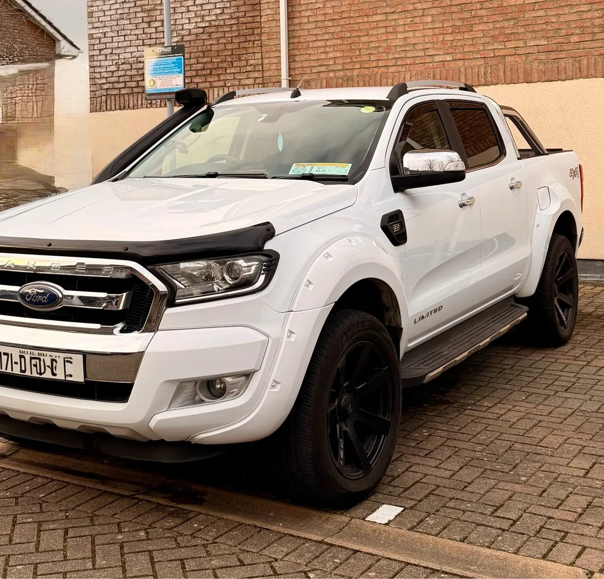 Ford Ranger Limited 2.2 - Image 1