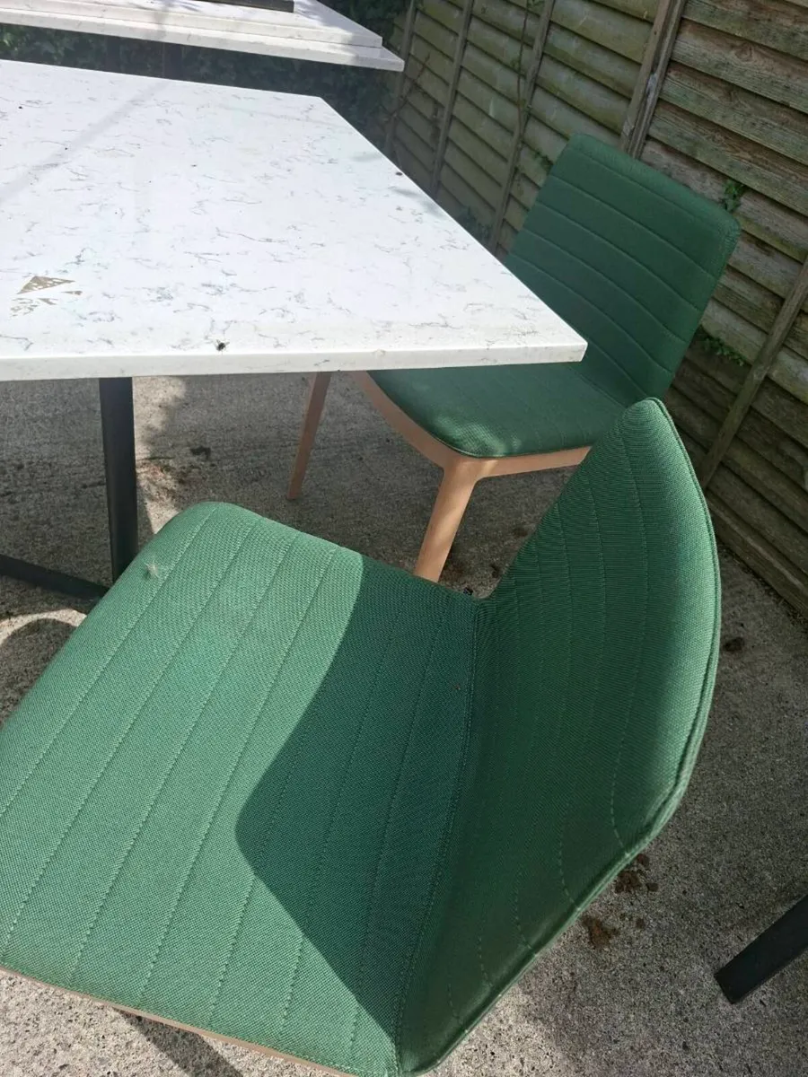Cafe tables and chairs - Image 1