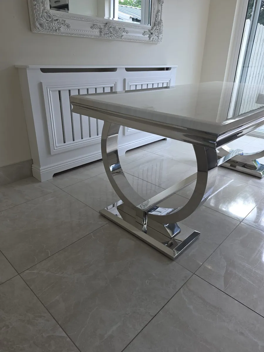 Cream Marble Dining Table and Chairs - Image 4