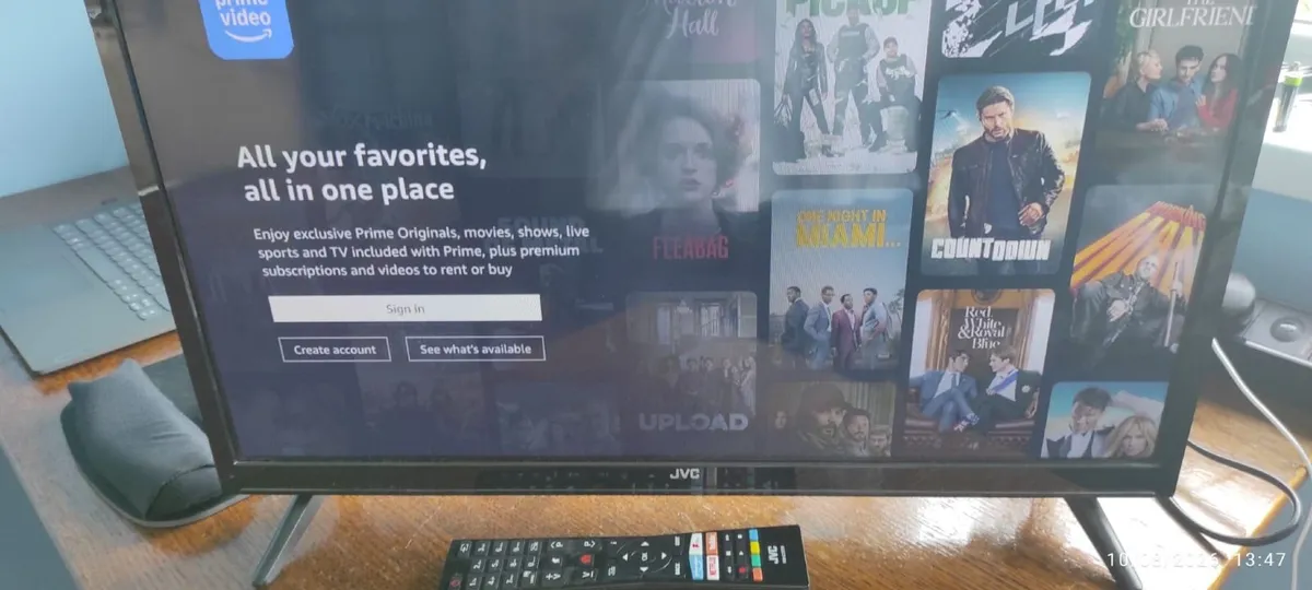 JVC LT-24C600 24" Smart TV – Excellent Condition - Image 1