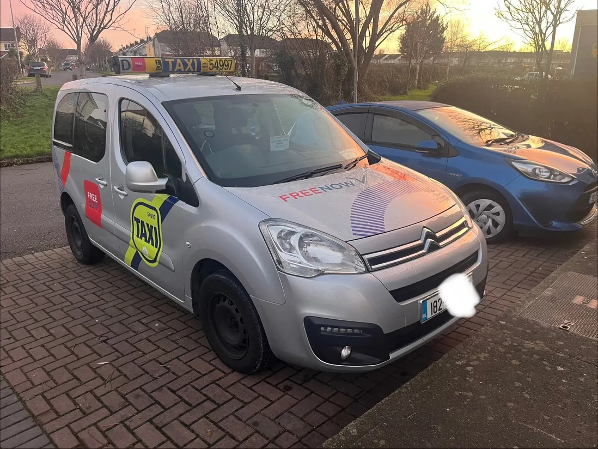 Taxi for rent