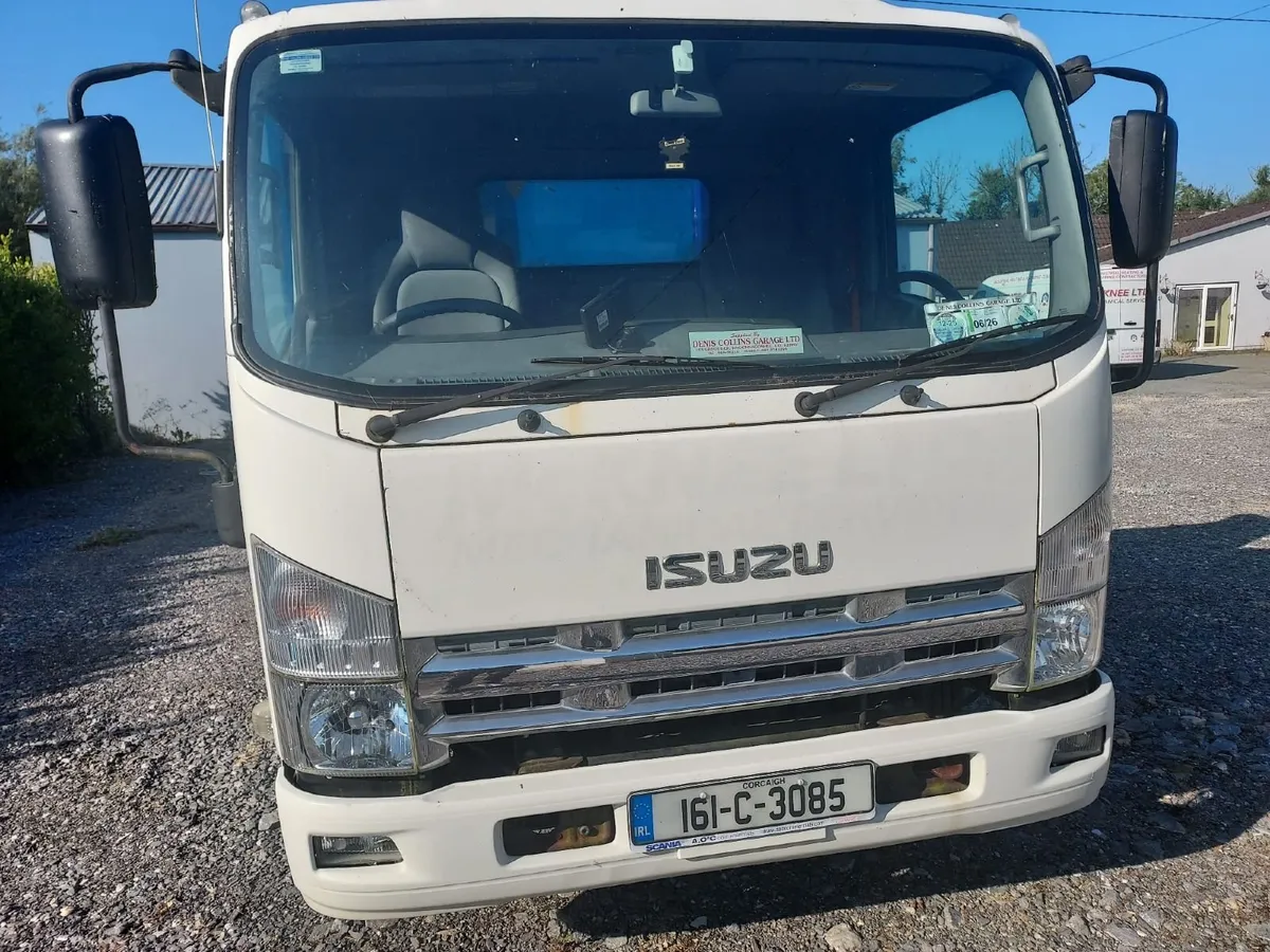 Fitzgeralds ISUZU 2016 - Image 4