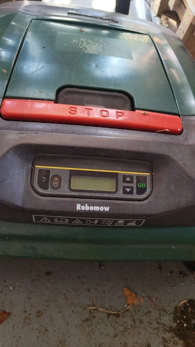 Robomow RS625 — Donor Machine / Spares - Image 1