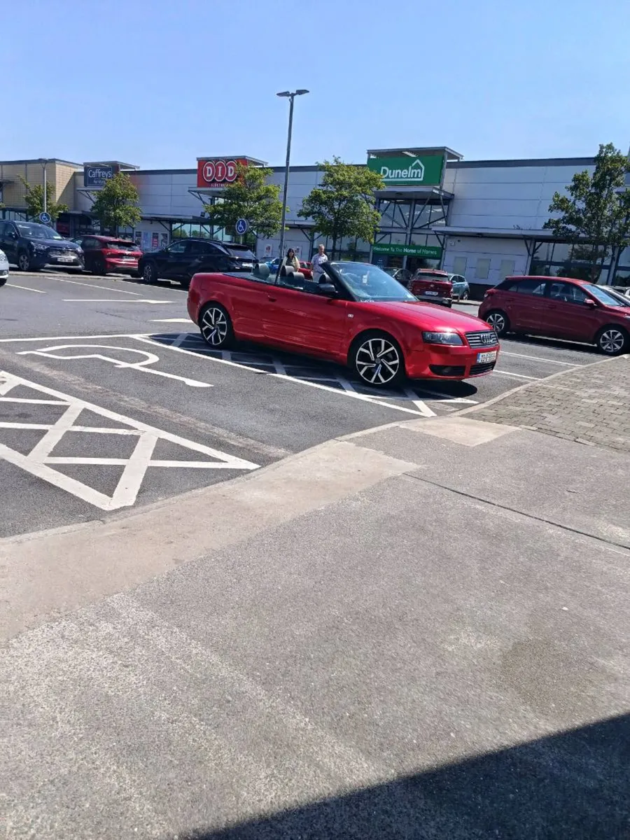 Audi A4 CONVERTIBLE - Image 1