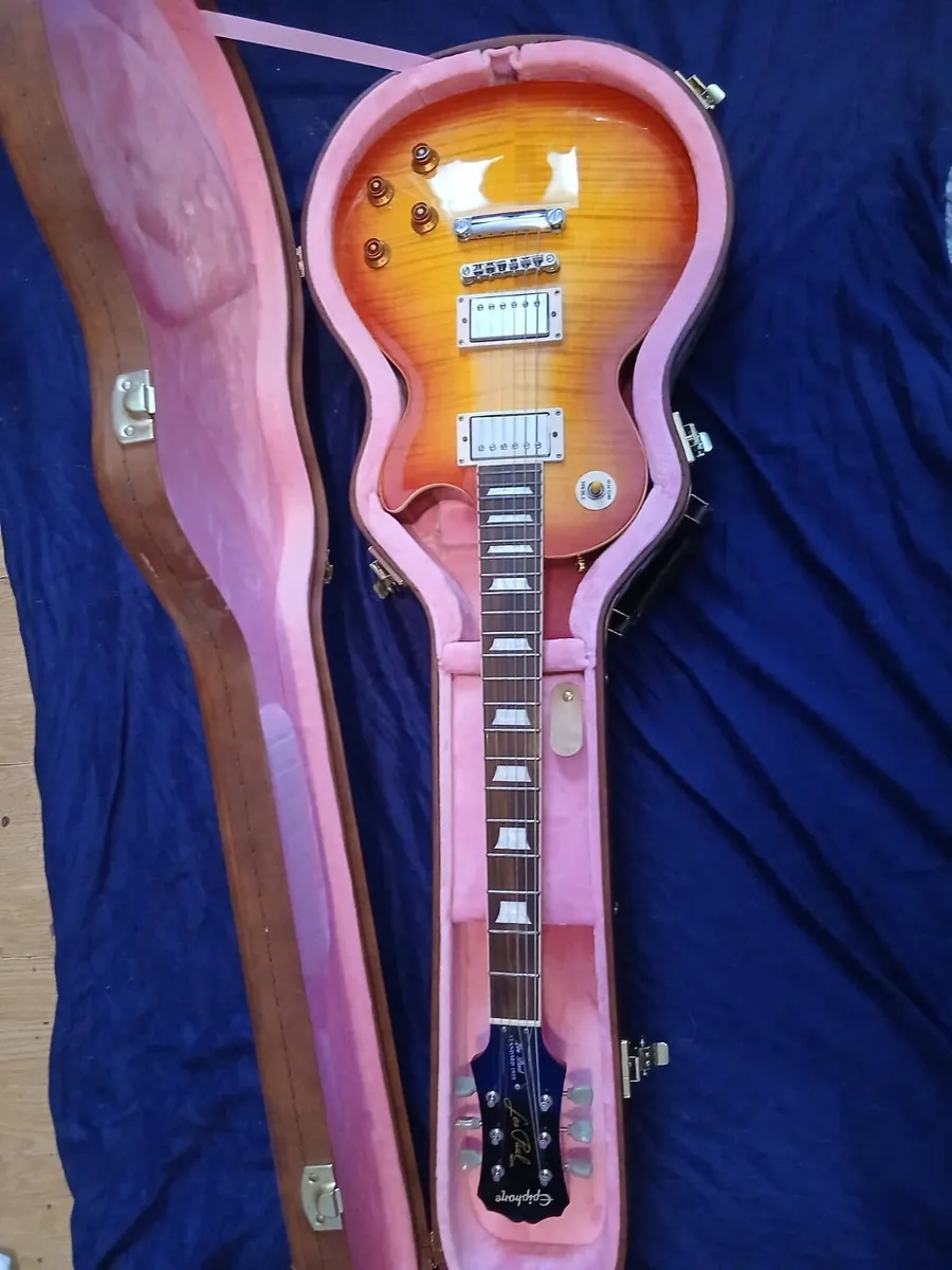 Les Paul epiphone guitar - Image 1