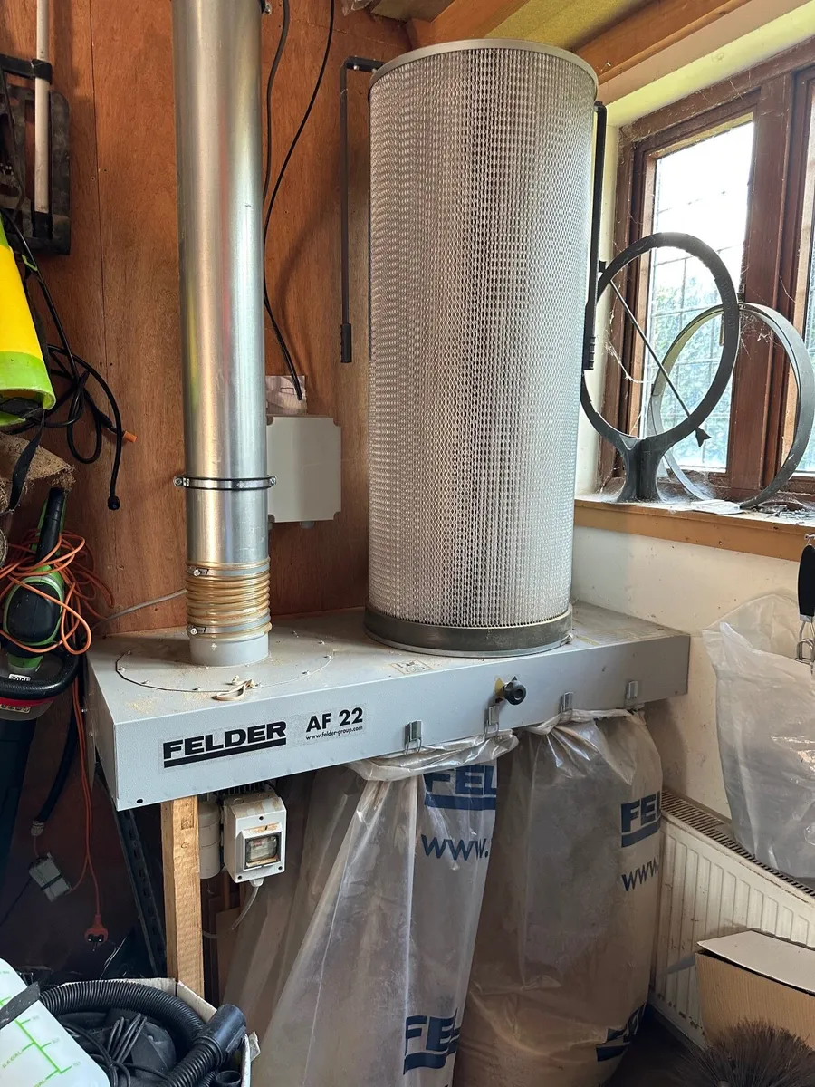 Felder AF22 Dust Extractor + Full Ducting System - Image 1