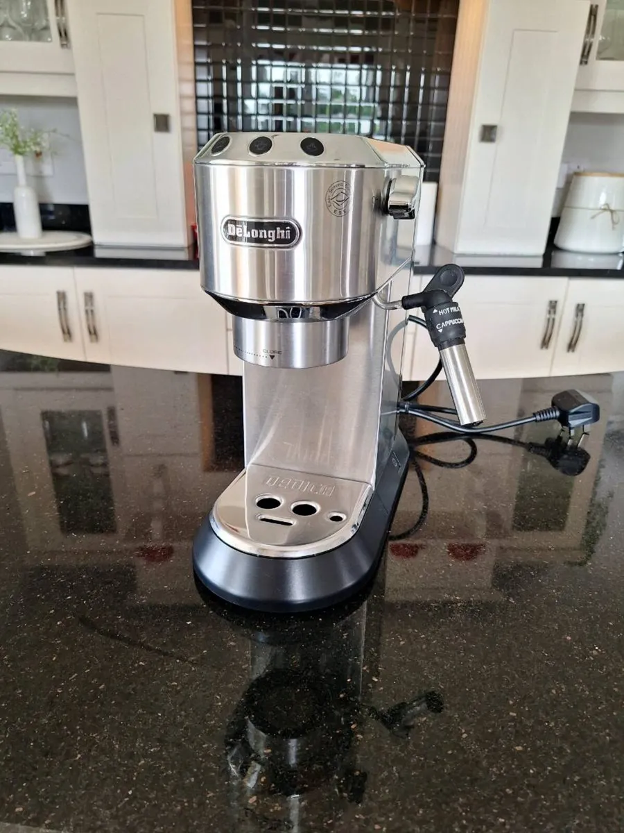 DeLonghi Coffee Machine - Image 2