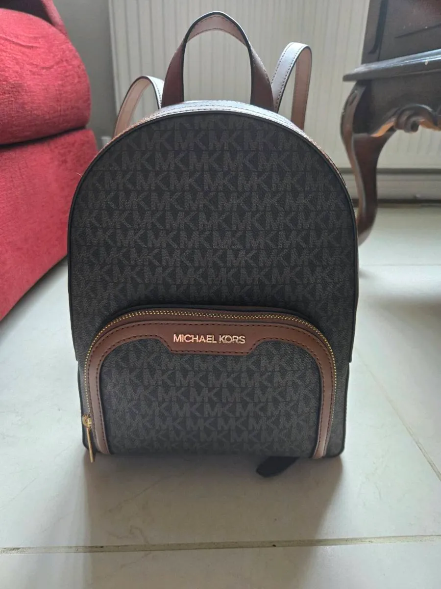 Michael kors backpack - Image 1