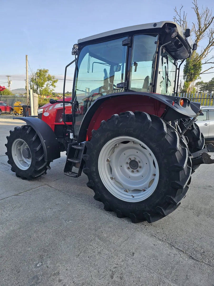 2019 Massey Ferguson 5711 - Price on request - Image 4
