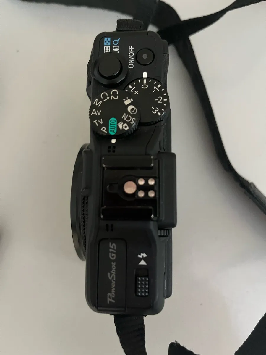 Canon G15 camera - Image 2