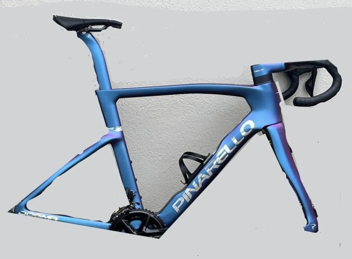 Pinarello Dogma frame and bars only - Image 1
