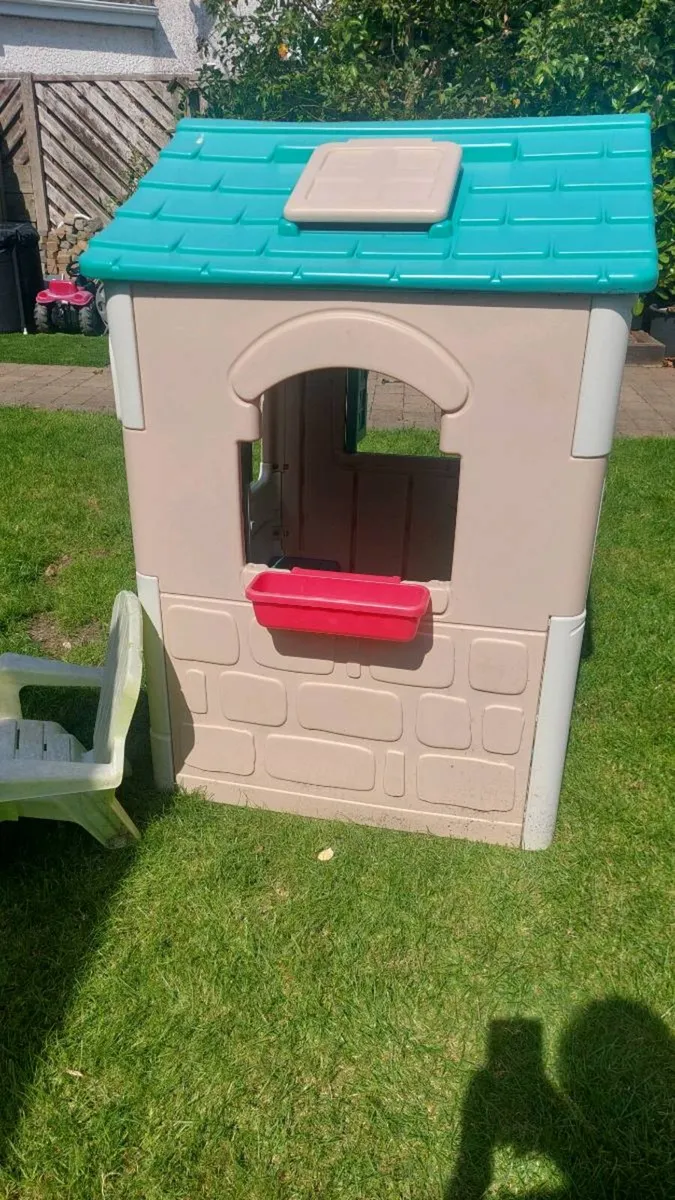 Playhouse - Image 2