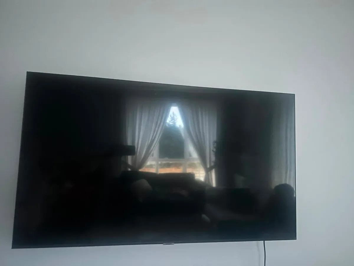 Television Samsung 55 inch smart Tv - Image 3