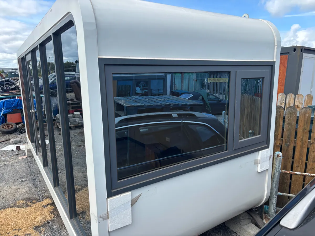 20ft tiny home/office pod - Image 2