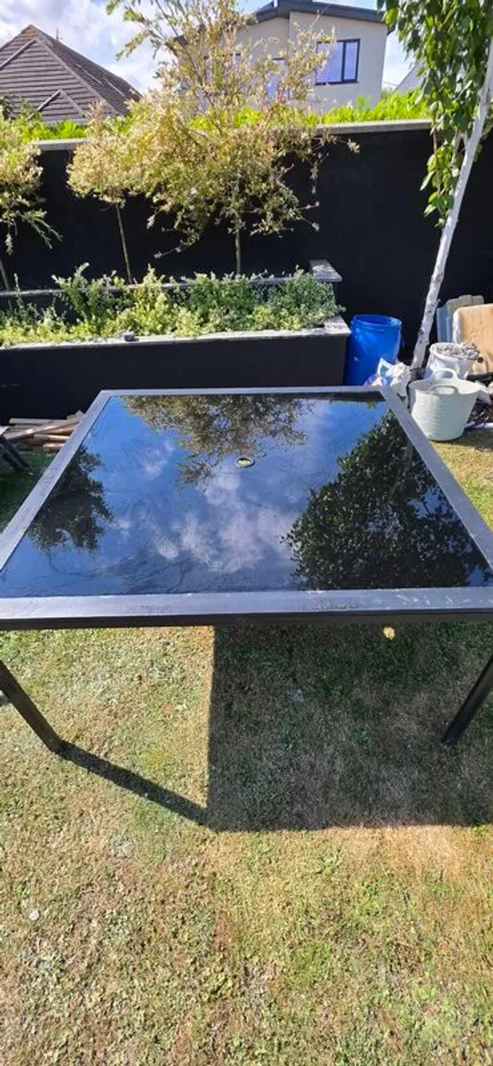 Garden - Image 1
