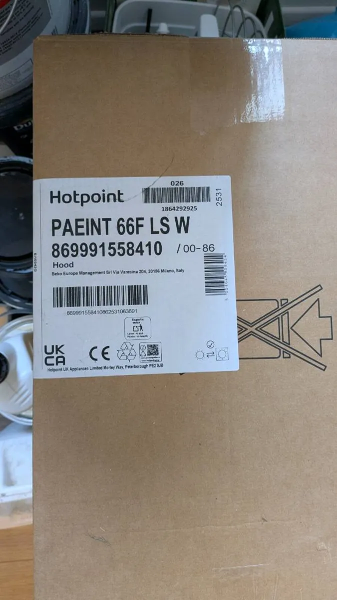 Hotpoint Cooker Hood - Image 2