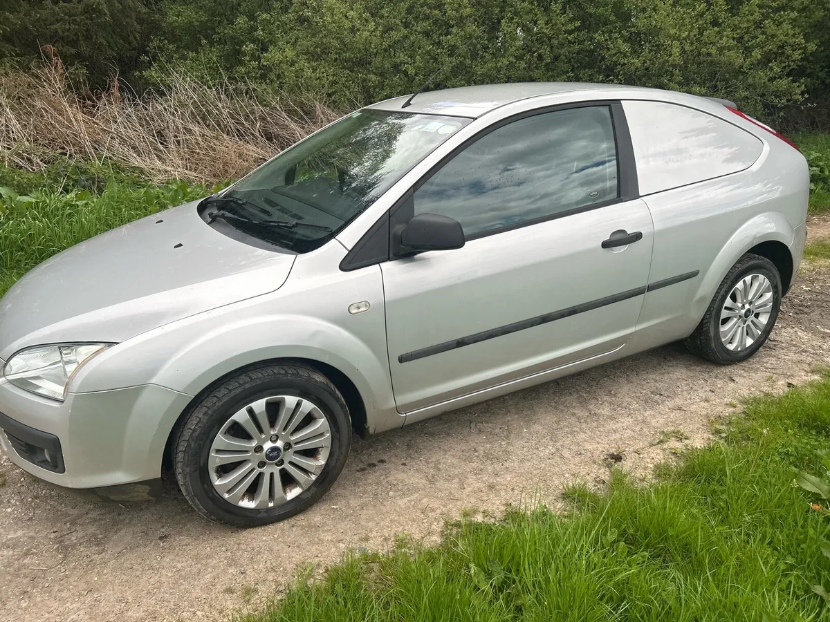 Ford Focus (van) - Image 3
