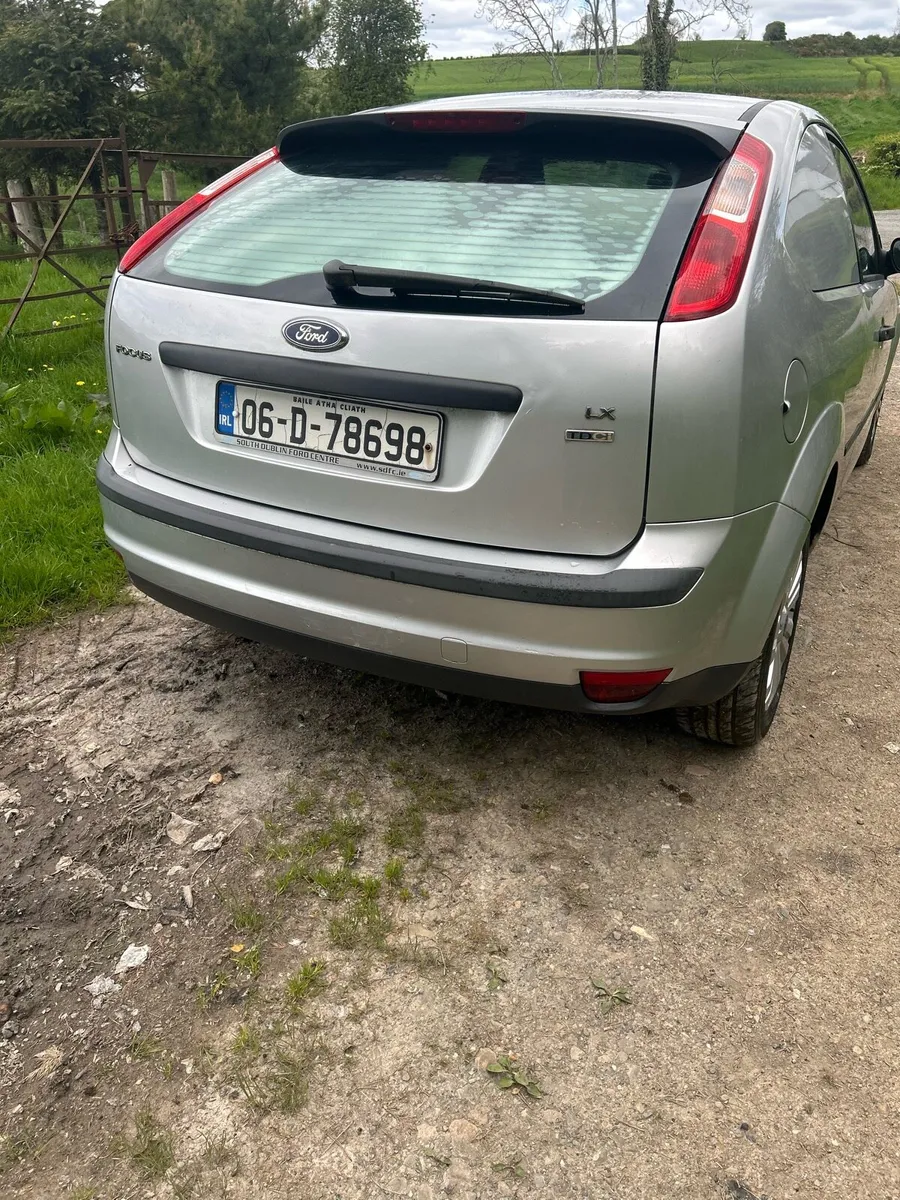 Ford Focus (van) - Image 4