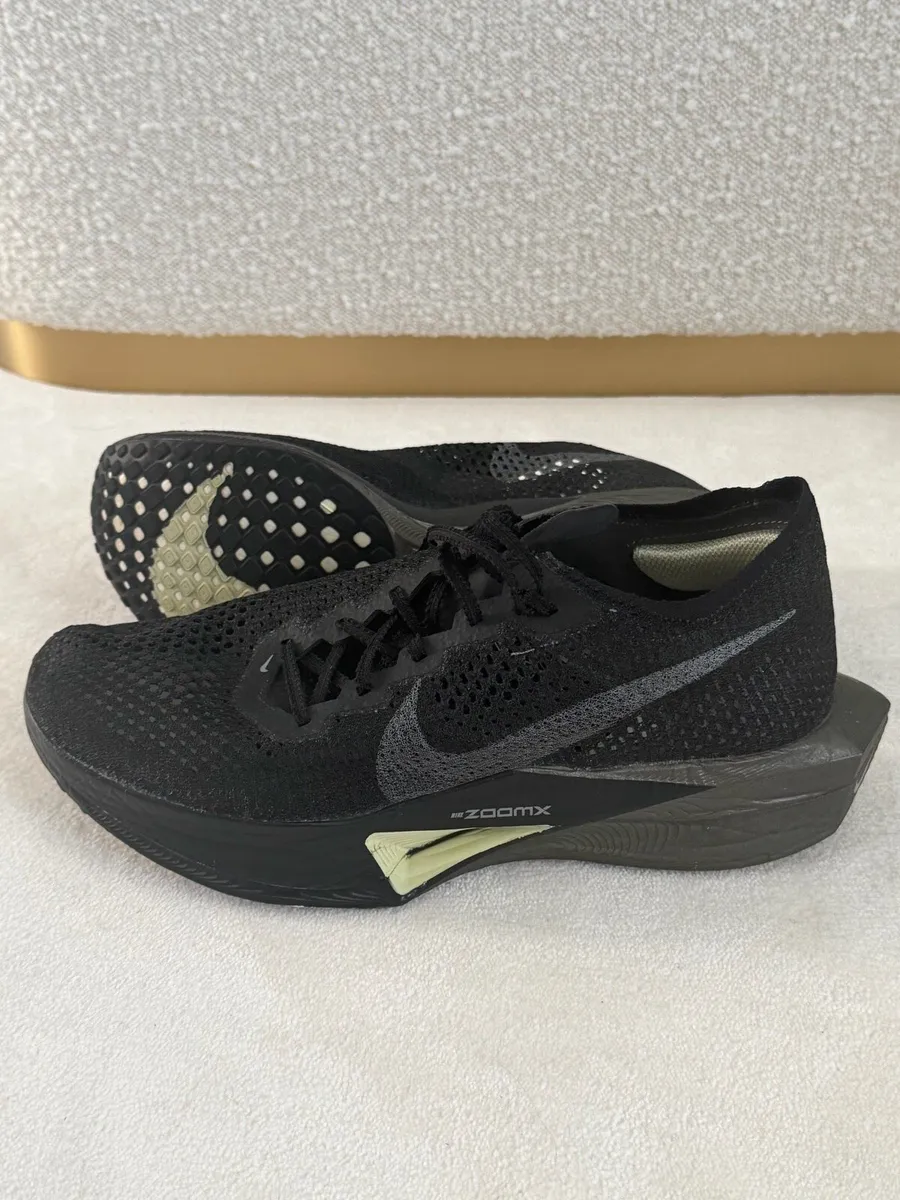 Nike Vaporfly running - Image 1