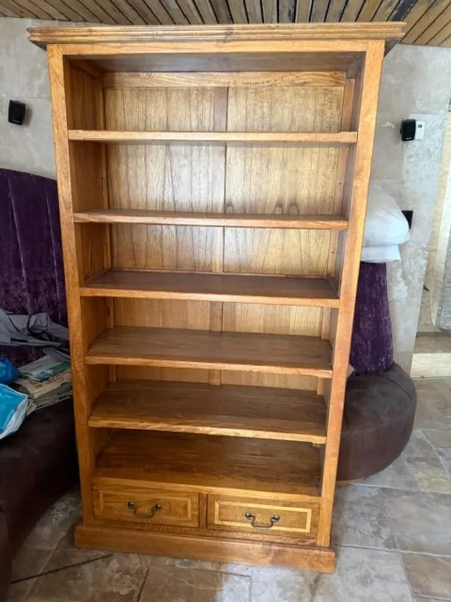 FURNITURE - Image 1