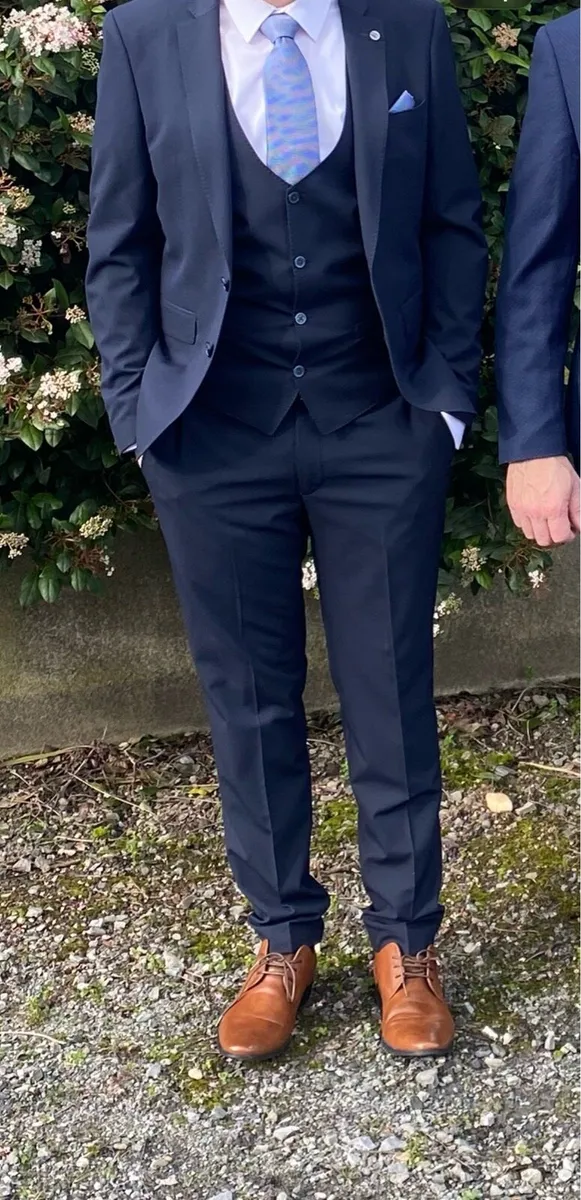 Remus Uomo Suit