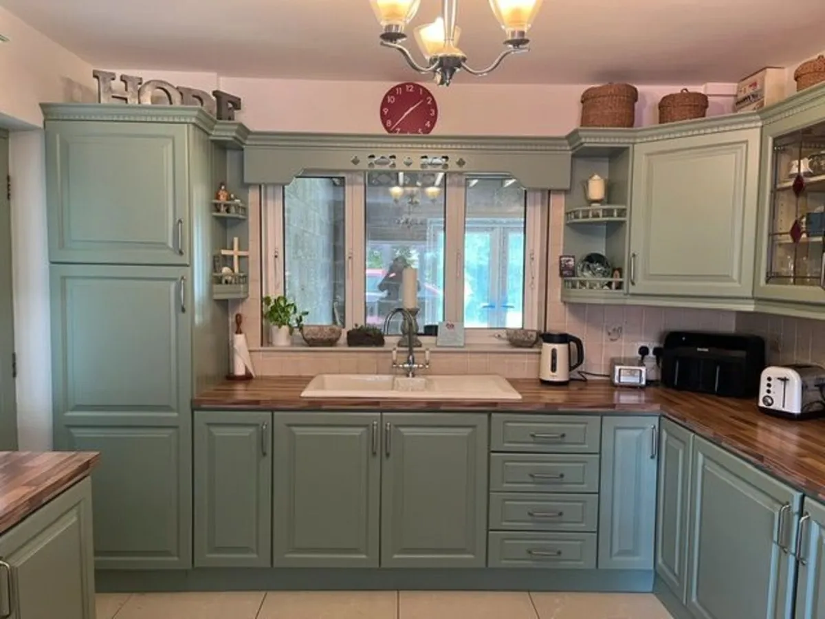 Kitchen Units - Image 4