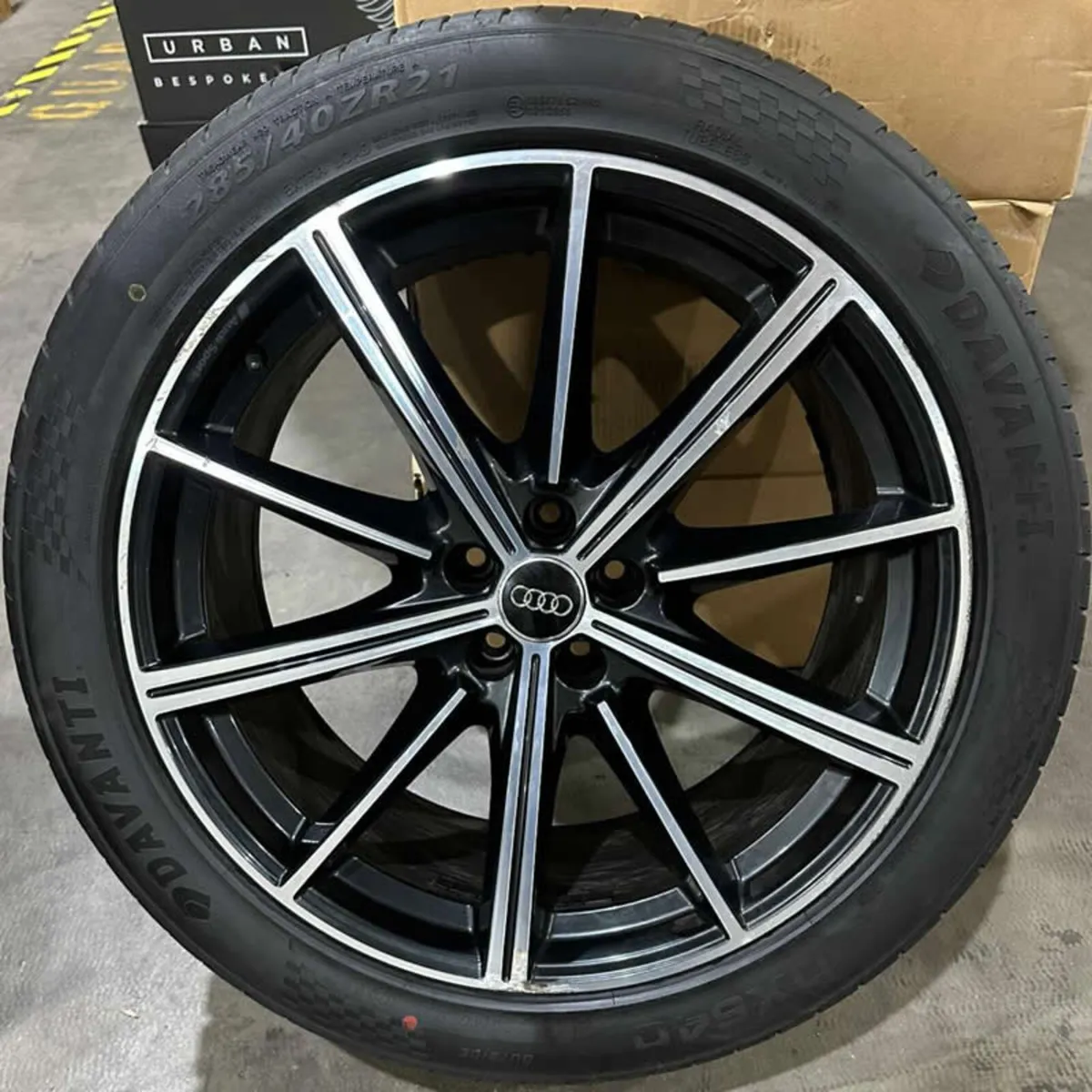 21" Genuine AUDI Q7 Alloy Wheels & Tyres - Image 2
