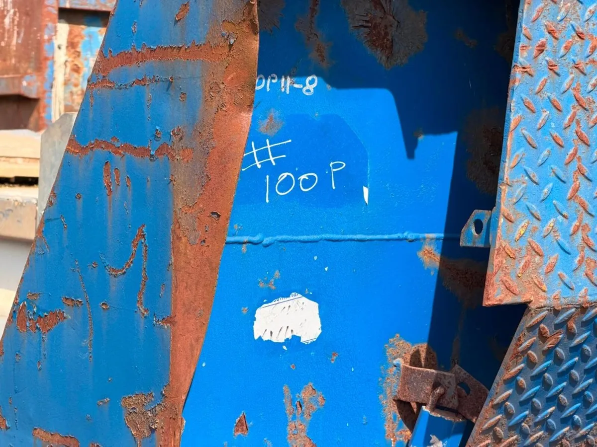15 yard hook skip bin roro .....100p - Image 2