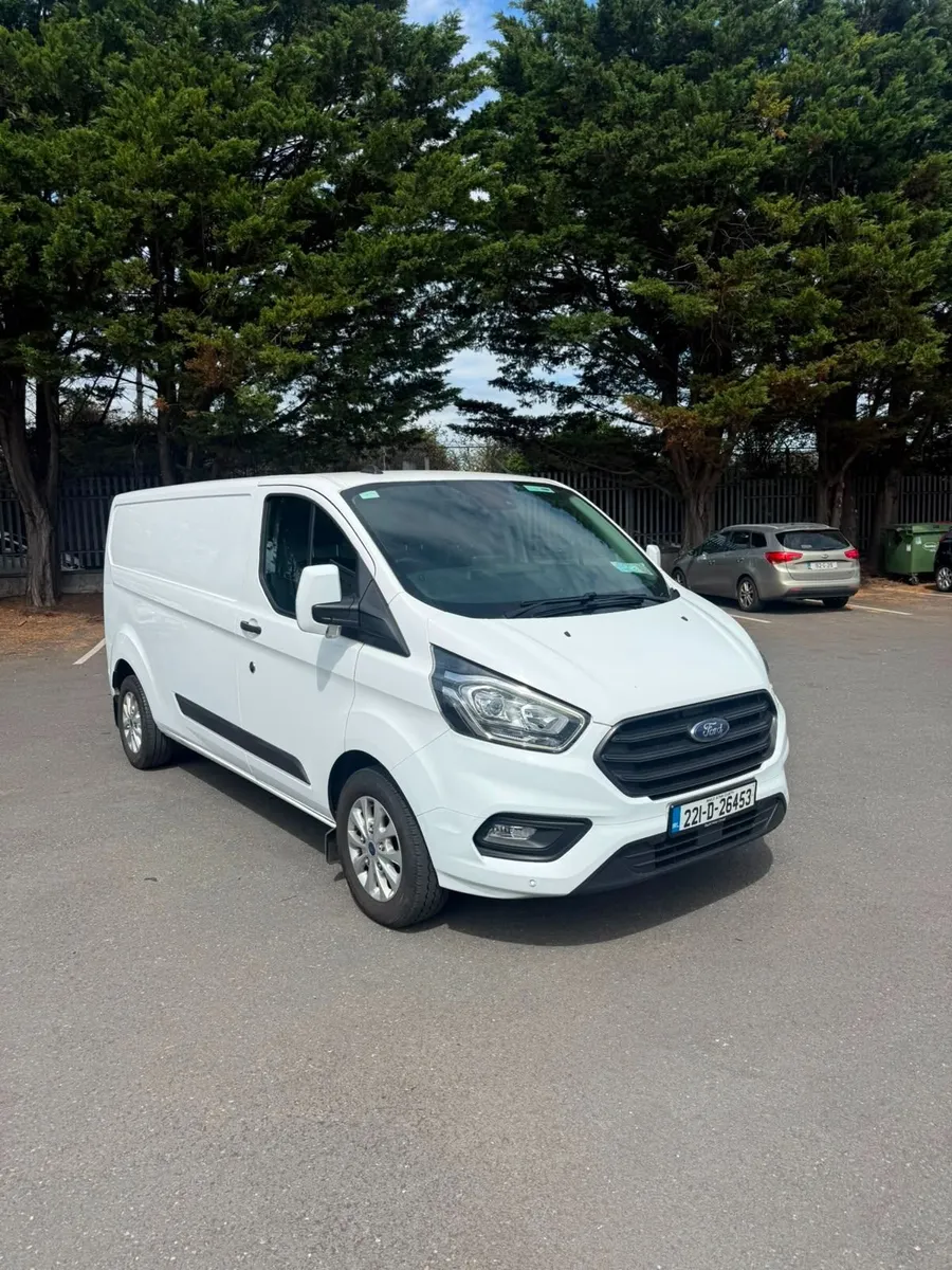Ford Transit Custom Trend LWB 130HP - Low Mileage - Image 1