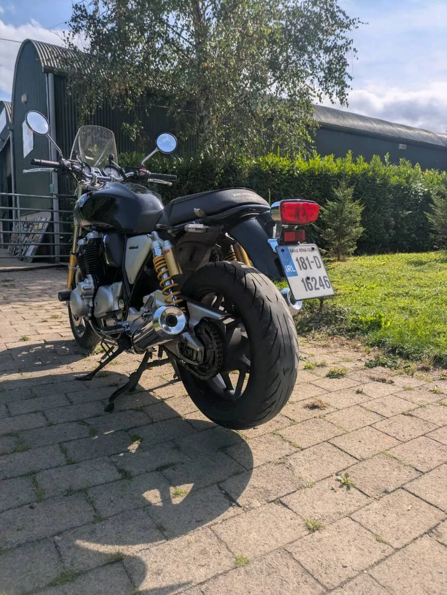 Honda cb 1100 - Image 2