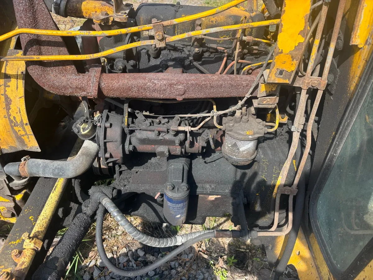 PERKINS 152 / MASSEY ENGINE - Image 2