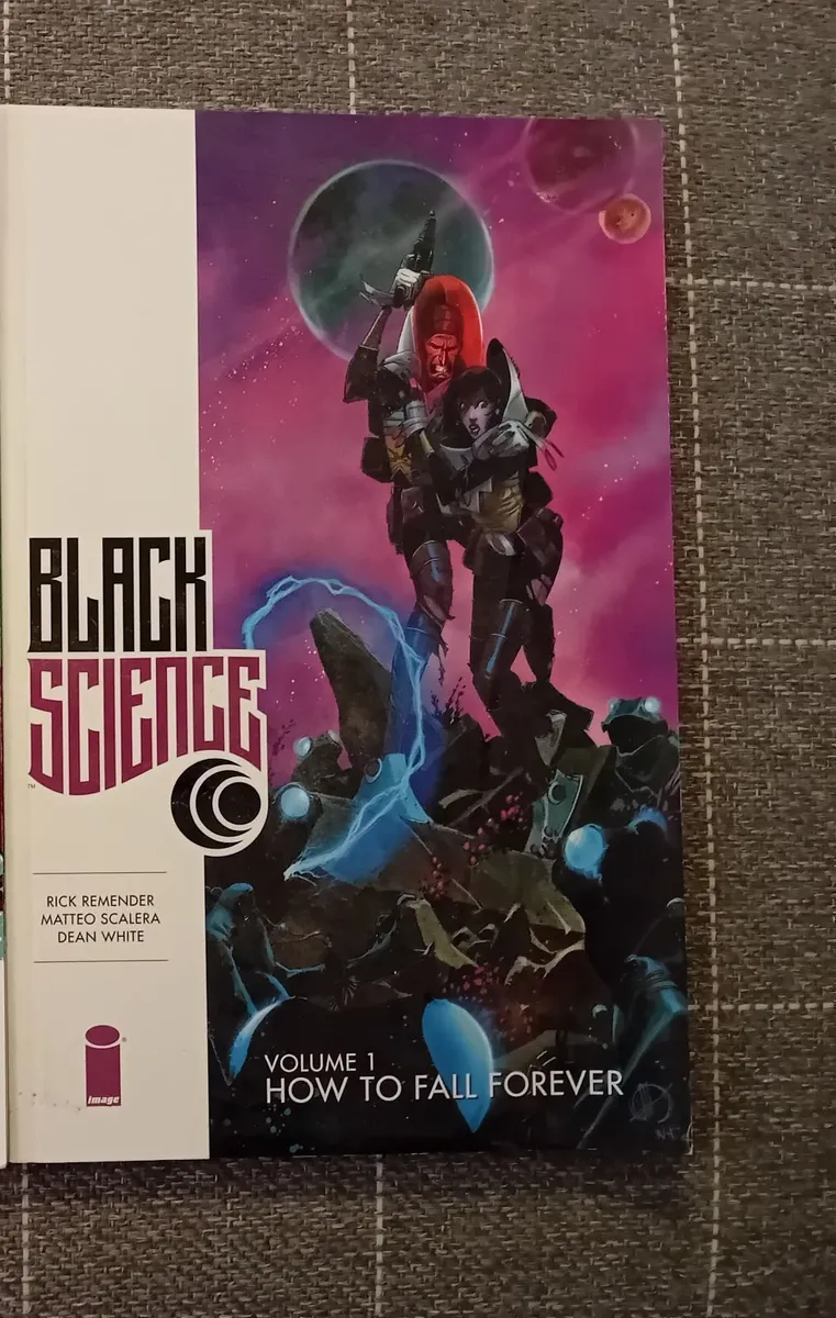 Black Science Vol 1