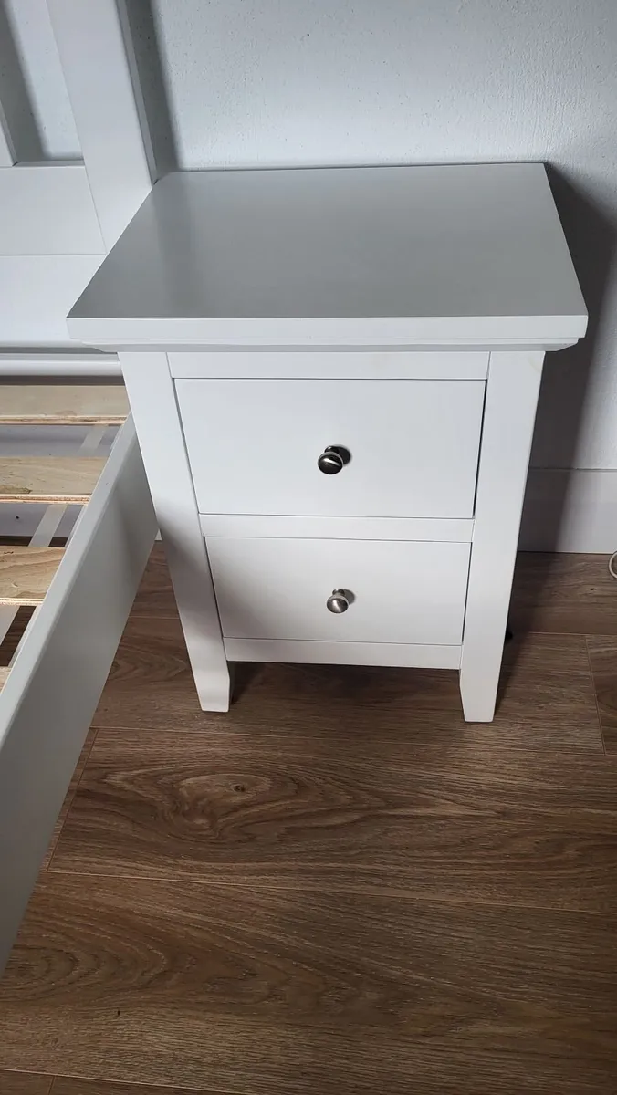 Lily Double bed frame and matching bedside locker - Image 3
