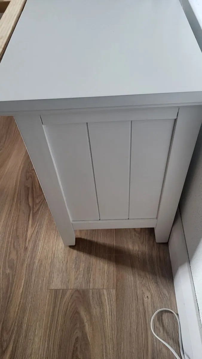 Lily Double bed frame and matching bedside locker - Image 4