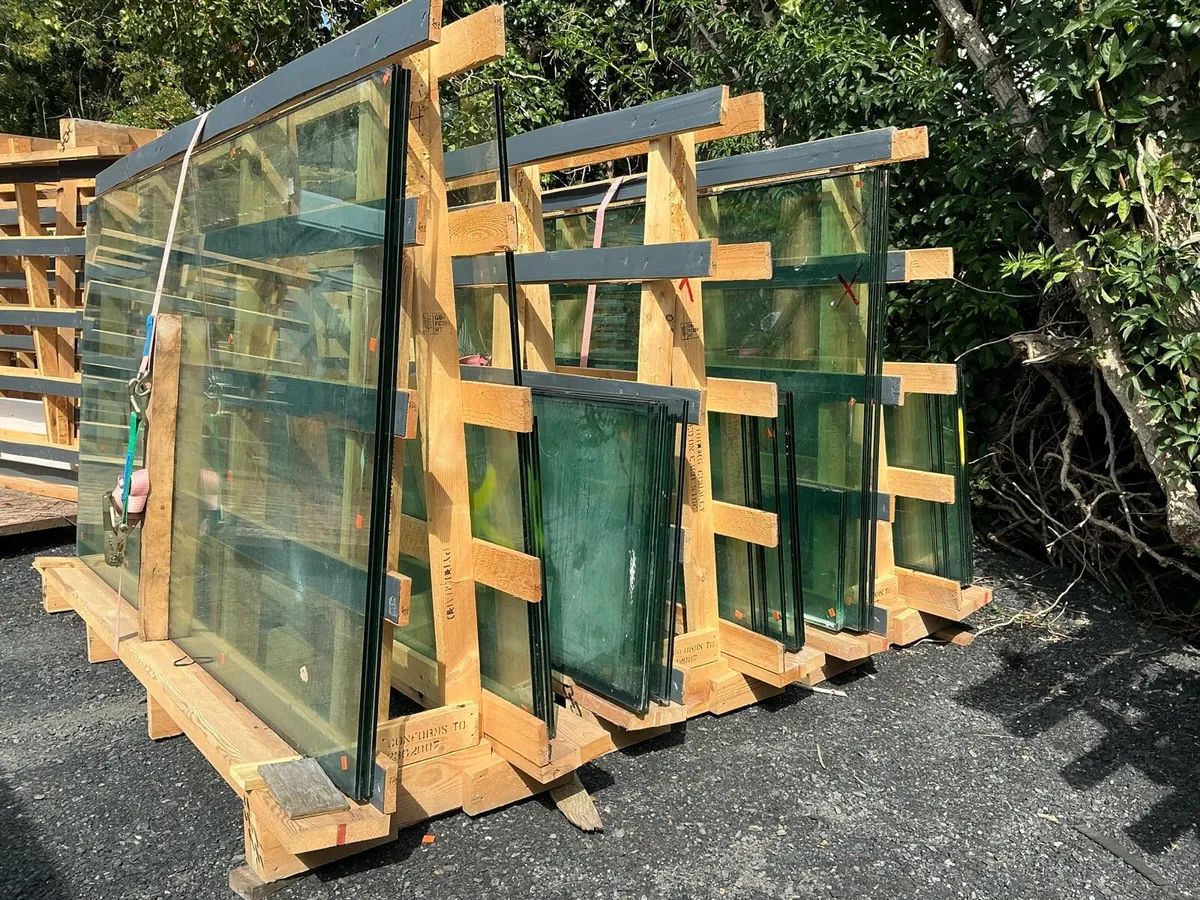 21.5 mm toughened glass - Image 1