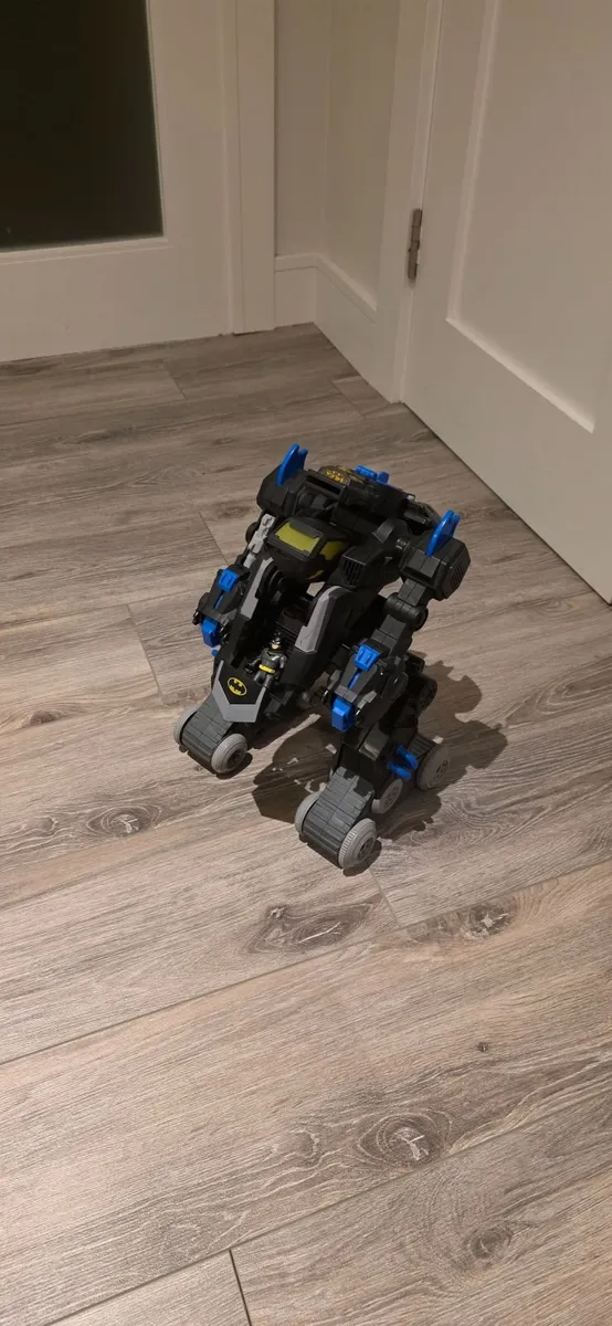 Imaginext Batman Transforming R/C Batmobile & Joke - Image 1