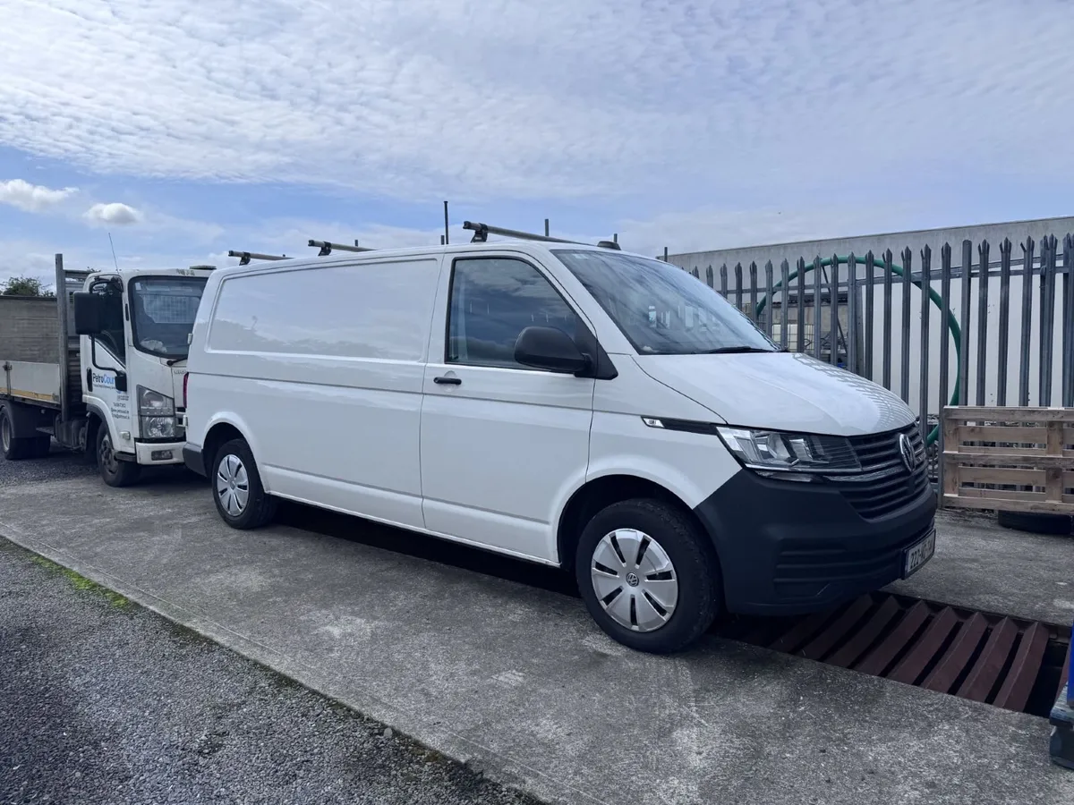 Volkswagen Transporter X 2 2022 and 2021 - Image 1