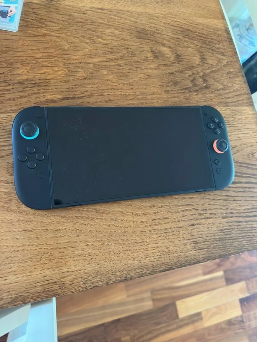 Nintendo Switch 2 Bundle Excellent Condition Games & Accessories - Image 2