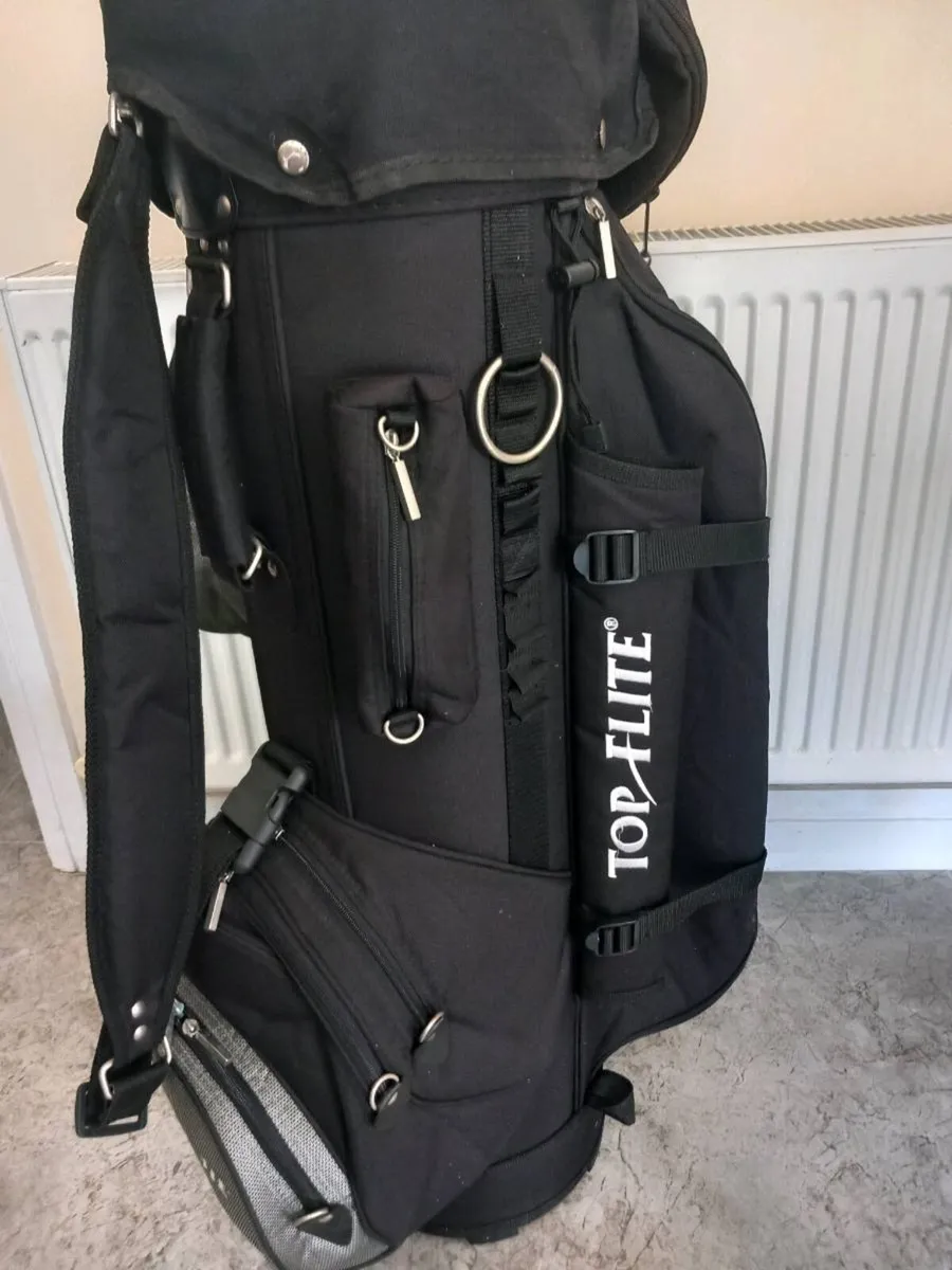 Top flite golf bag. - Image 1