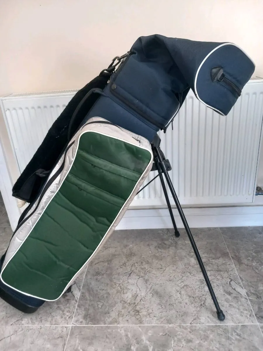 Golf king Golf bag with stand - Image 1