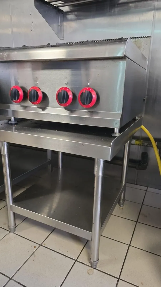 4 Burner - Commercial Gas Hob & Stand - Image 2