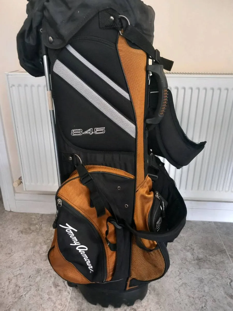 Tommy Armour golf bag with stand. - Image 4