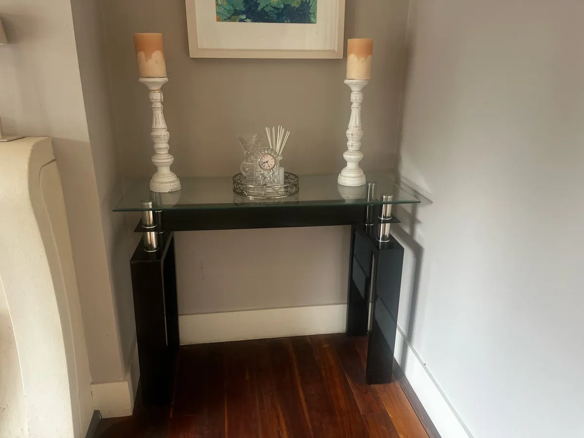 Furniture - Image 4